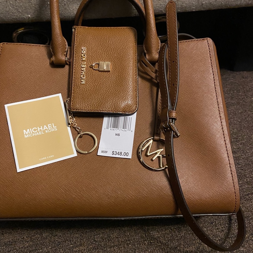 Michael Kors shoulder bag and wallet. Brand new